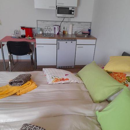 Haus Isabella Apartamento Lutzerath Exterior foto